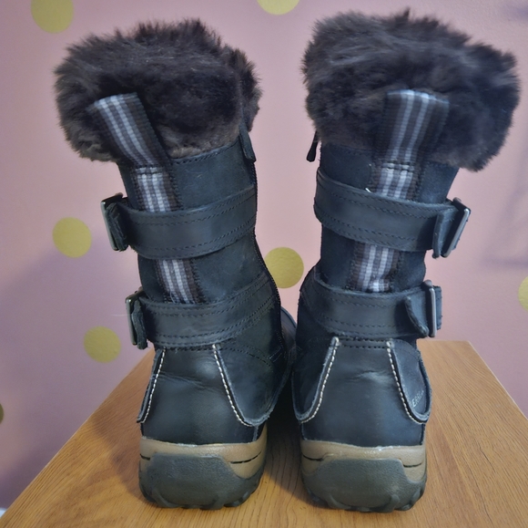 Merrell Black Boots - Picture 3 of 9